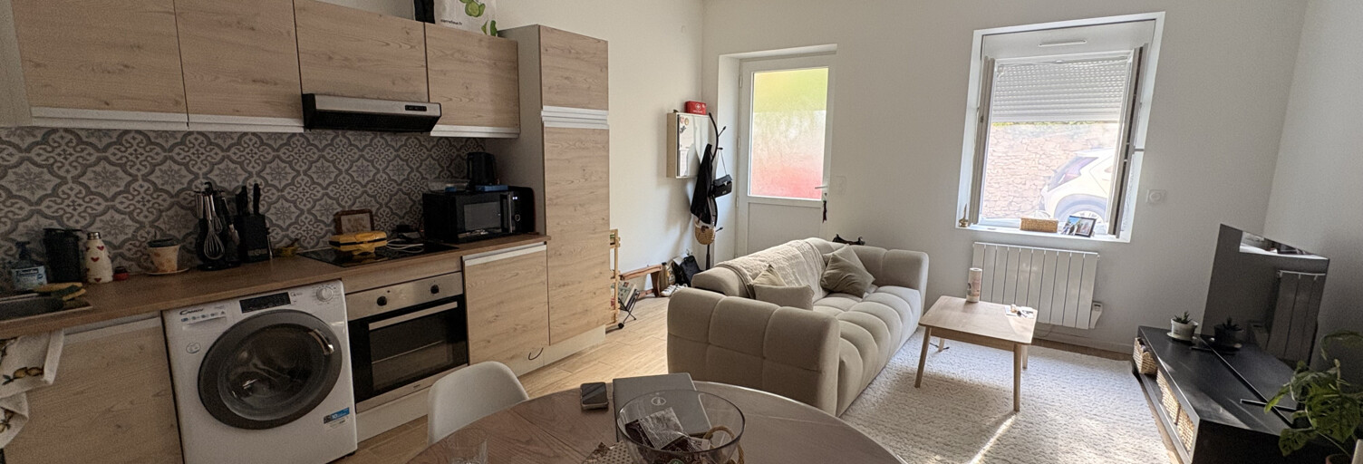 Maison 2 Pièces 50 m² à louer à Floure (11800)