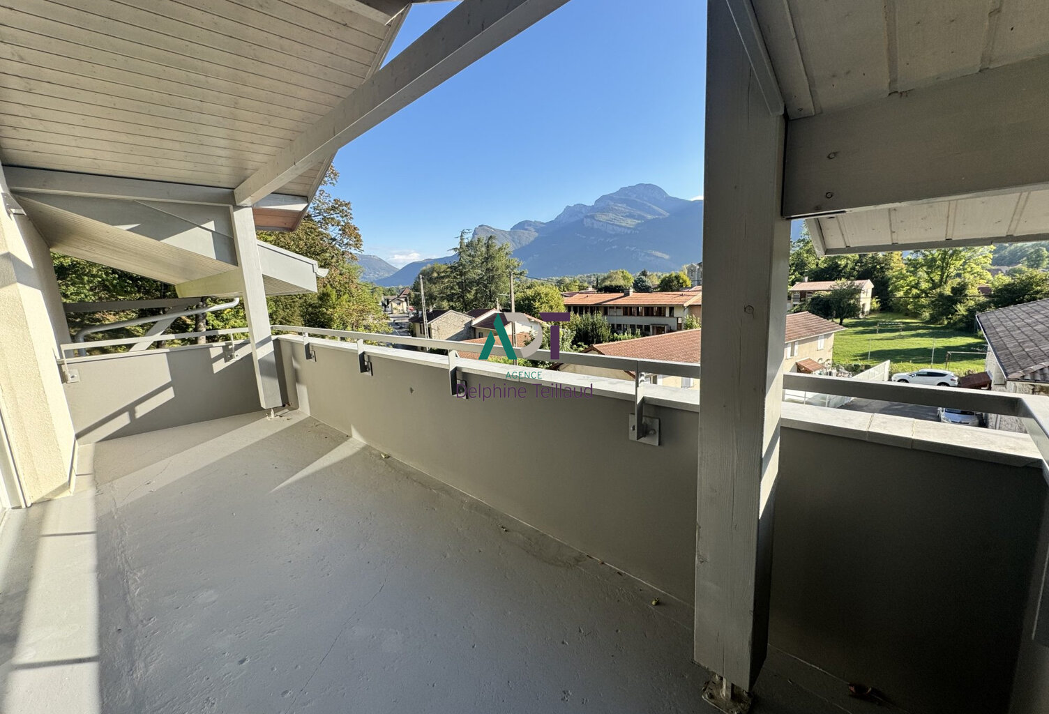 AU COEUR DE NOYAREY — photo 1
