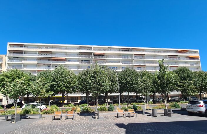 Beau type 1 avec balcon — photo 2