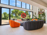 Propriété contemporaine aux portes d'Avignon  300 m²  a — photo 3