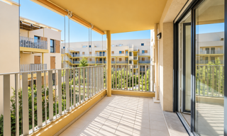 Appartement 1 Pièce 38 m² à louer à Solliès-Pont (83210)