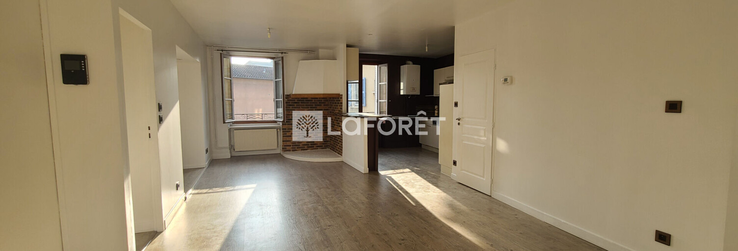 Appartement 5 Pièces 105 m² à louer à Sain-Bel (69210)