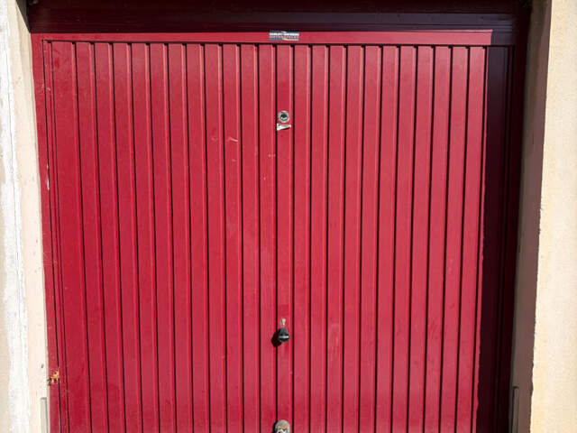 Garage FERME dans une résidence sécurisée  Marseille 13eme — photo du bien