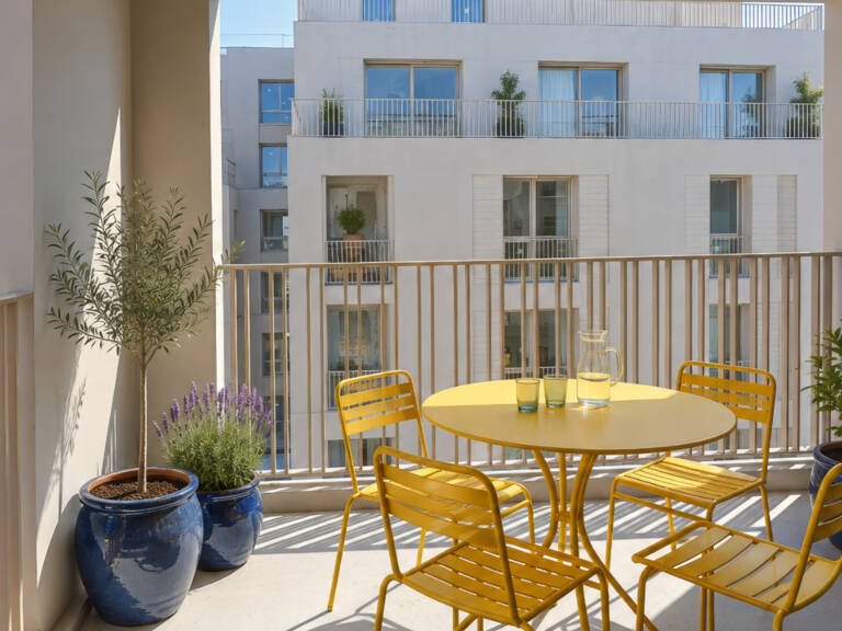 
        Appartement

        (1 à 3 pièces)

        (32 à 76 m²)
       — photo 1