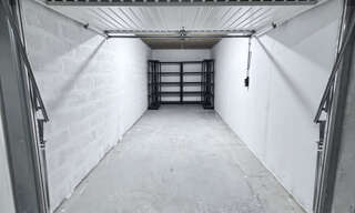 Garage  19 m² à louer à Saint-Cyr-sur-Mer (83270)