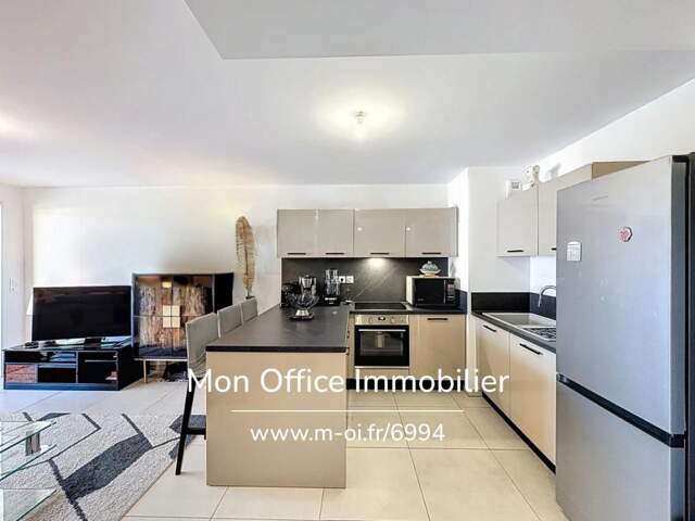 Référence : B492179-LES - APPARTEMENT T3 PROCHE PLAGE À VENDRE À CAVALAIRE SUR MER — photo du bien