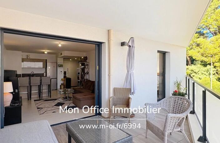 Référence : B492179-LES - APPARTEMENT T3 PROCHE PLAGE À VENDRE À CAVALAIRE SUR MER — photo 2