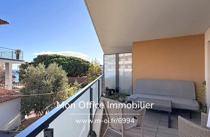 Référence : B492179-LES - APPARTEMENT T3 PROCHE PLAGE À VENDRE À CAVALAIRE SUR MER — photo 3