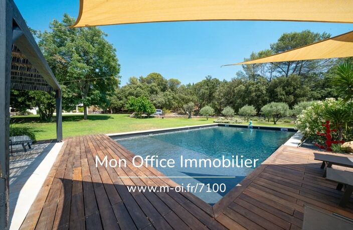 Référence : 7295-NGU - Maison 9 pièces - Piscine - village à pied - calme - 276m2 — photo 3