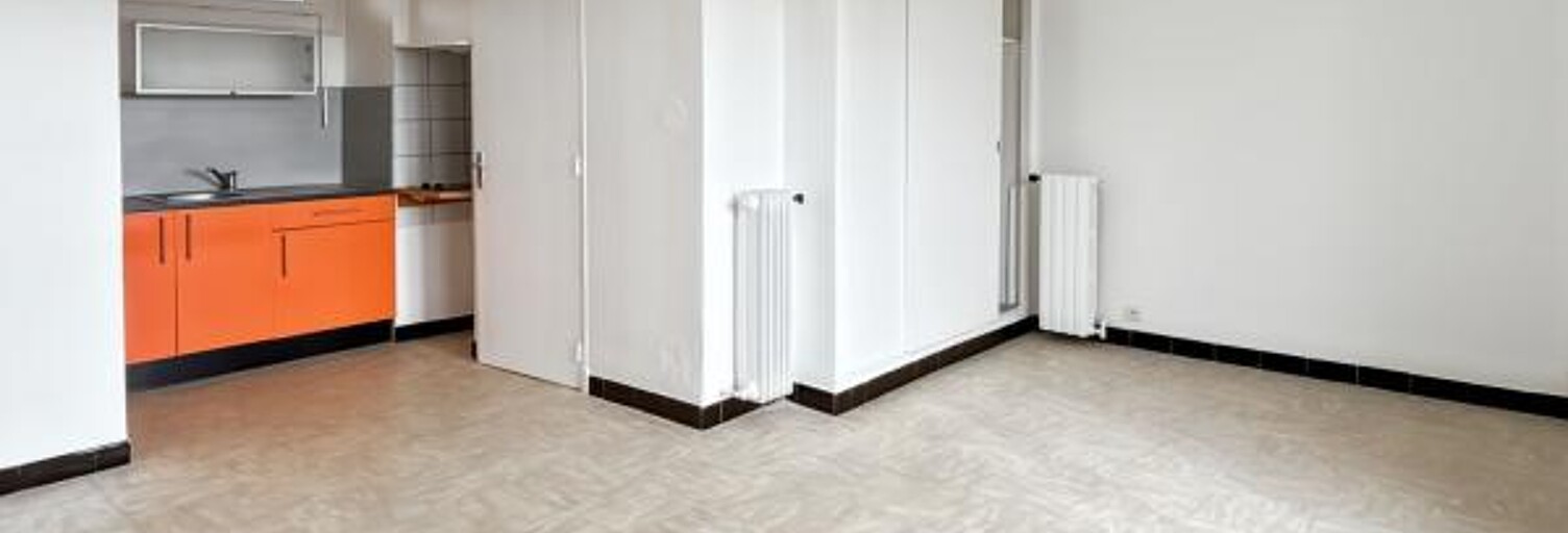 Appartement 1 Pièce 27 m² à vendre à Château-Arnoux-Saint-Auban (04160)