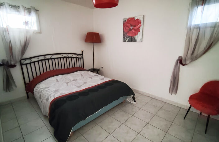 Maison meublée au calme   86 m2   3 chambres — photo 4