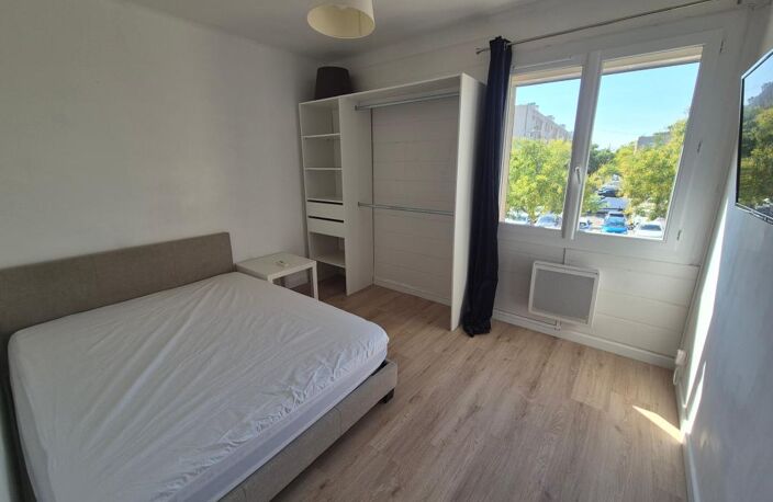 À LOUER – APPARTEMENT MEUBLÉ – SALON-DE-PROVENCE — photo 4