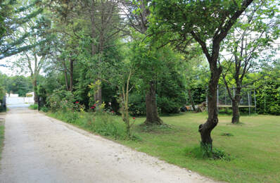 MAGNIFIQUE TERRAIN CONSTRUCTIBLE, DANS PROPRIETE D'EXCEPTIO — photo du bien