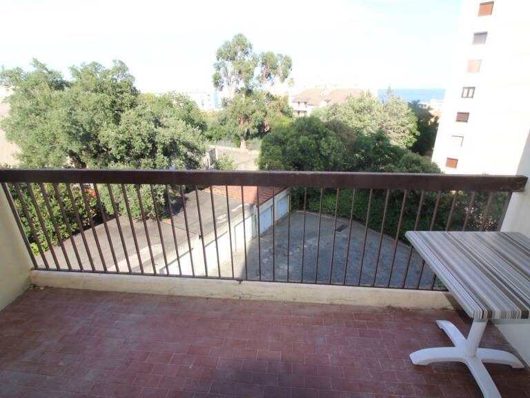 T2 — photo 1