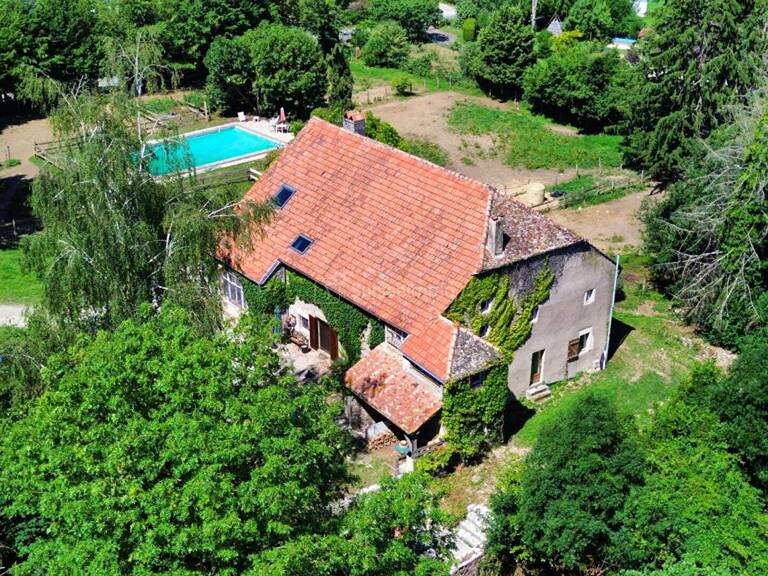 Maison de caractère avec piscine aux portes de Besançon — photo 1