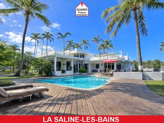 LA REUNION - La Saline-Les-Bains (97434) - A VENDRE - VILLA DE 470 M² AVEC DEUX STUDIOS INDEPENDANTS - VUE MER PANORAMIQUE - PRESTATIONS LUXUEUSES - PISCINE - JACUZZIS - GARAGE - RARE — photo du bien