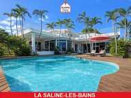 LA REUNION - La Saline-Les-Bains (97434) - A VENDRE - VILLA DE 470 M² AVEC DEUX STUDIOS INDEPENDANTS - VUE MER PANORAMIQUE - PRESTATIONS LUXUEUSES - PISCINE - JACUZZIS - GARAGE - RARE — photo 3