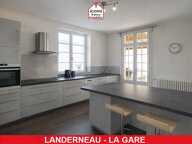 FINISTERE - Landerneau (29800) - A VENDRE - MAISON 140M² - 6 CHAMBRES - GRANDE PIECE DE VIE - 1000M² DE TERRAIN - CENTRE VILLE - PROCHE GARE - SECTEUR RECHERCHE — photo 3