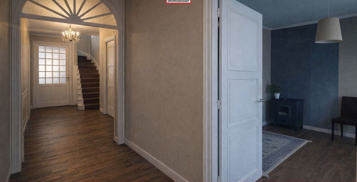 FINISTERE - Landerneau (29800) - A VENDRE - MAISON 140M² - 6 CHAMBRES - GRANDE PIECE DE VIE - 1000M² DE TERRAIN - CENTRE VILLE - PROCHE GARE - SECTEUR RECHERCHE — photo 1