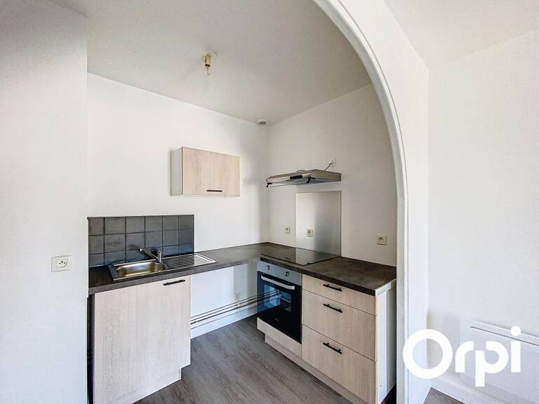 Appartement À Louer — photo 1
