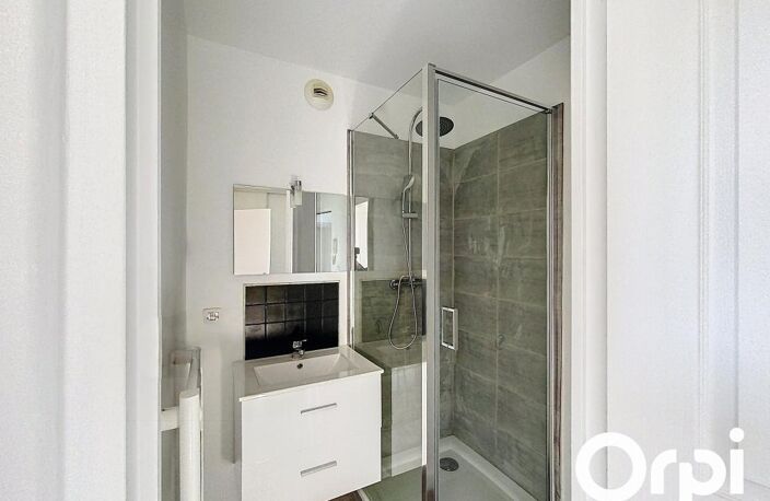 Appartement À Louer — photo 5