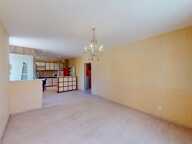 Appartement T4 de 95 m² avec extérieur et stationnement — photo 2