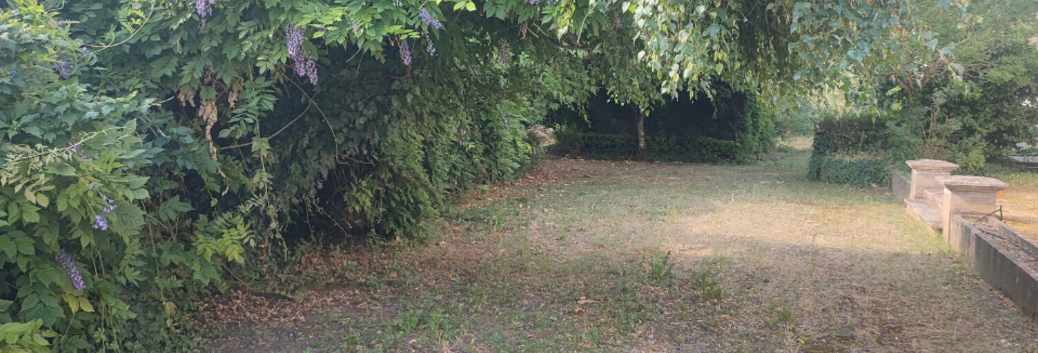 Terrain  600 m² à vendre à Vayres (33870)