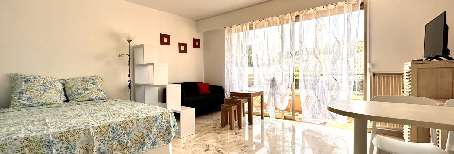 Appartement 1 Pièce 26 m² à louer à Roquebrune-Cap-Martin (06190)