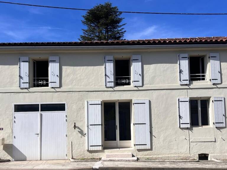 Maison à vendre 5 pièces VILLARS LES BOIS (17) — photo 1