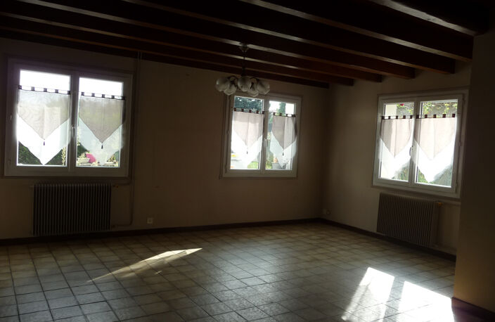 MORNAND EN FOREZ Maison de village de 162 m2 avec terrain 17 — photo 2