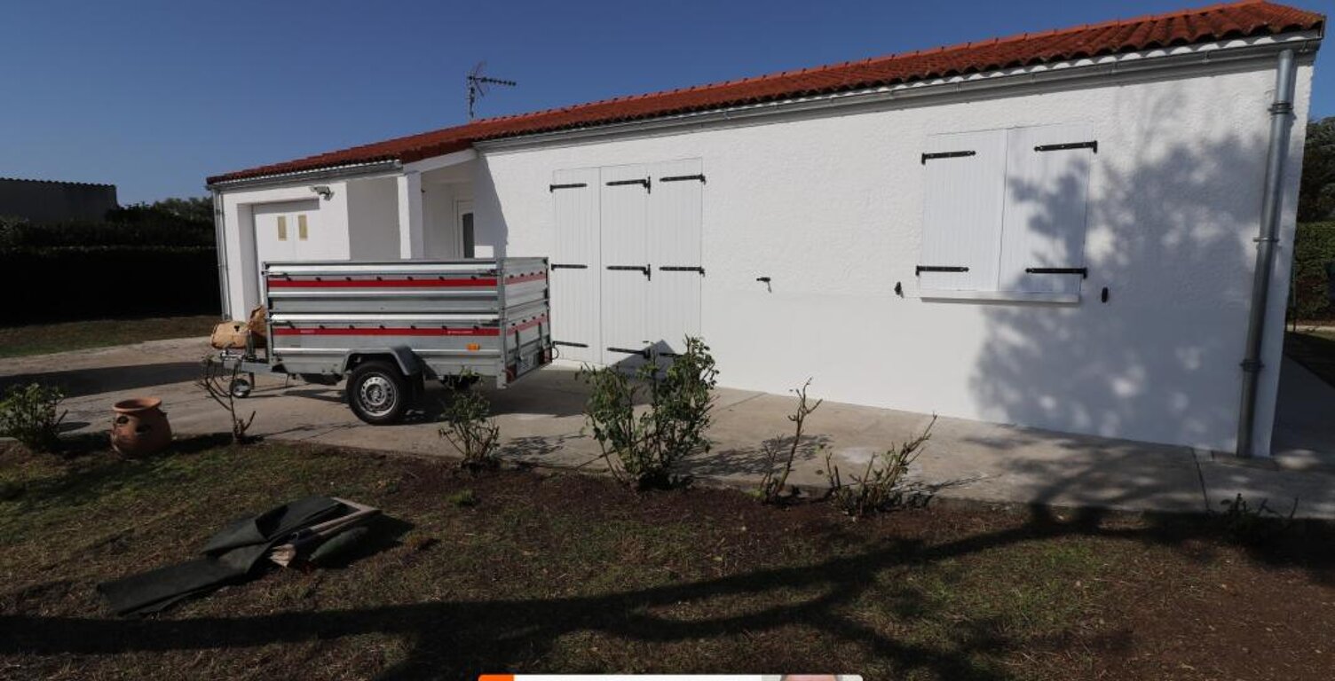 Maison à louer 4 pièces à BORDS (17) — photo 1