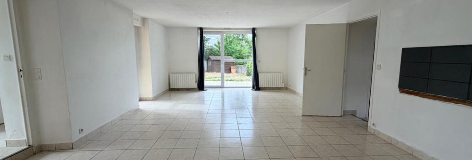 Maison 5 Pièces 100 m² à louer à Plouay (56240)