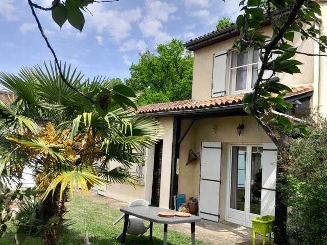 Maison à vendre 6 pièces AIGRE (16) — photo du bien