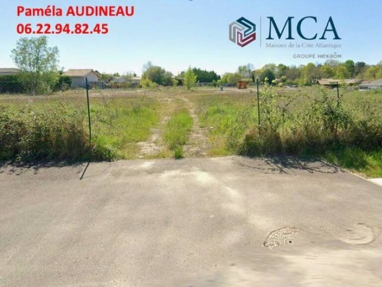 Terrain à bâtir à Loupes (33370) — photo 1