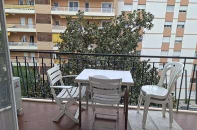 Appartement  778 €
