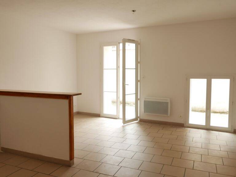 Appartement La Voulte Sur Rhone 2 pièce(s) 48 m2 — photo 1