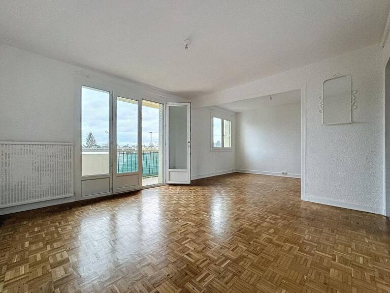 Appartement À Louer T3, guilherand grange, cave et garage — photo 1