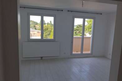 Appartement 3 pièces 1088 €