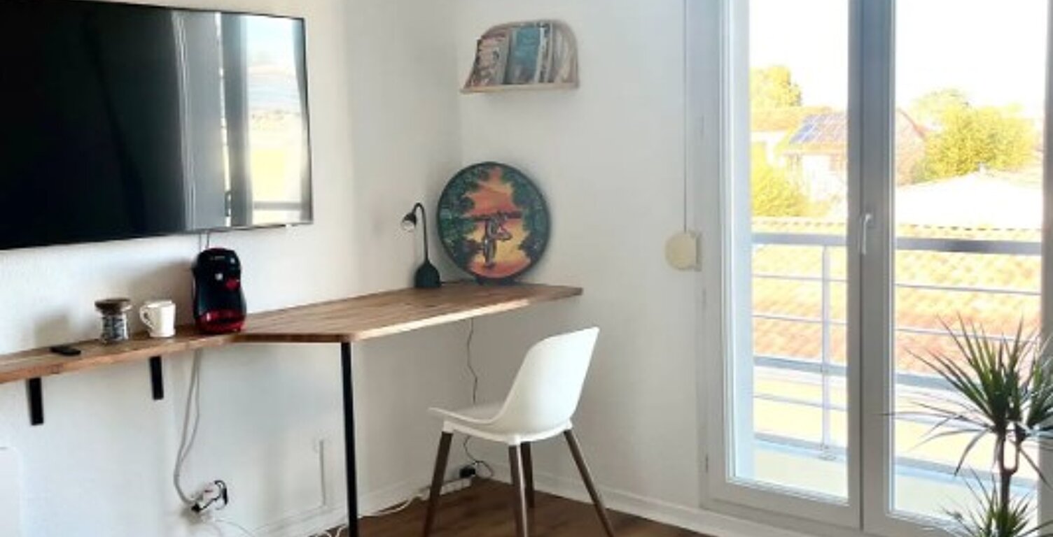 Studio — photo 1