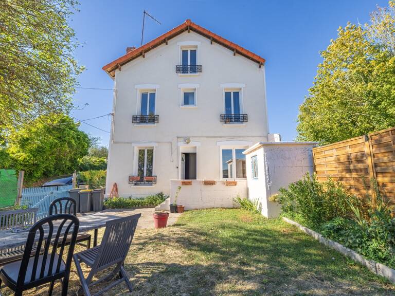 Maison à vendre 4 pièces  () — photo 1