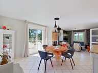 Dpt Côtes-d'Armor (22), à vendre PLOUISY 22200 - limite GRÂCES - Maison 6 pièces 135 m² - vie de plain-pied - jardin paysagé - terrain 3 662 m² - 2 terrasses — photo 3