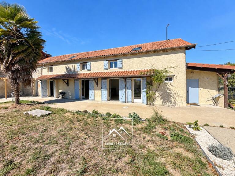 LARREULE (65) – À VENDRE – Maison ancienne rénovée de 192 m² – 4 chambres, dépendances et terrain piscinable de 2 180 m² — photo 1