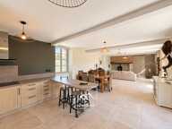 LARREULE (65) – À VENDRE – Maison ancienne rénovée de 192 m² – 4 chambres, dépendances et terrain piscinable de 2 180 m² — photo 4