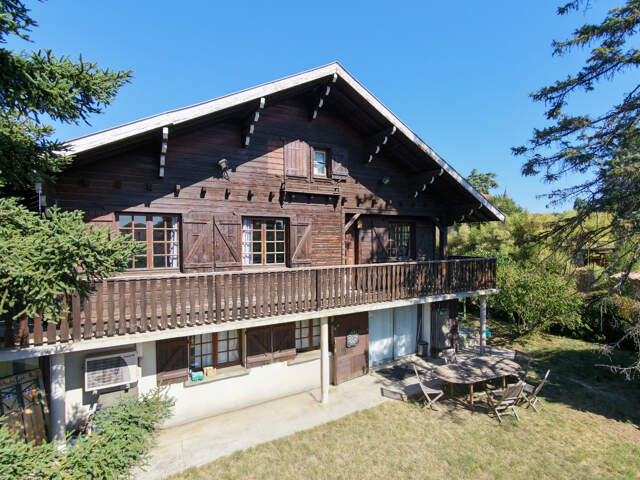 Chalet savoyard de 168m² - Drôme des colines - Saint Uze — photo du bien