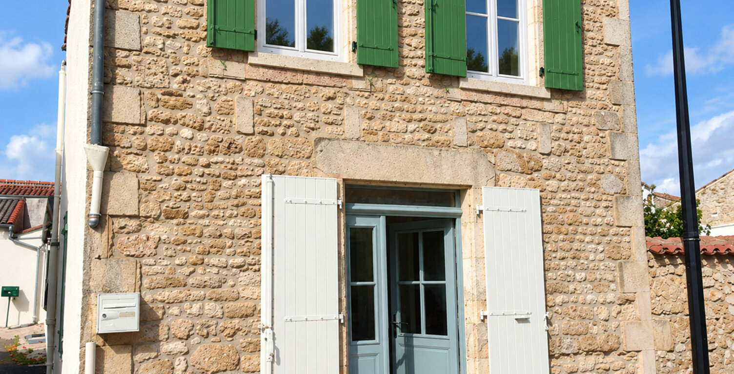 Petite maison à vendre 2 pièces  SALLES SUR MER (17) — photo 1