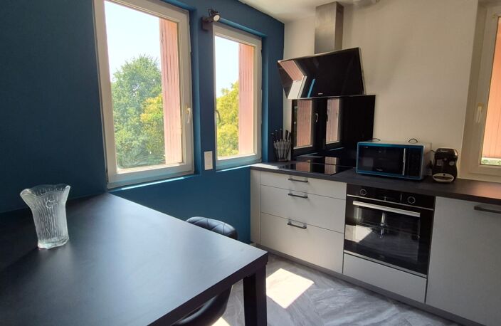 Appartement rénové à vendre 4 pièces BON ENCONTRE (47), proche à pied de toutes les commodités — photo 3