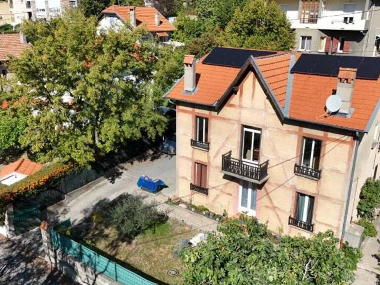 DIGNE-LES-BAINS (04) – Maison bourgeoise rénovée – 2 logements indépendants — photo 1