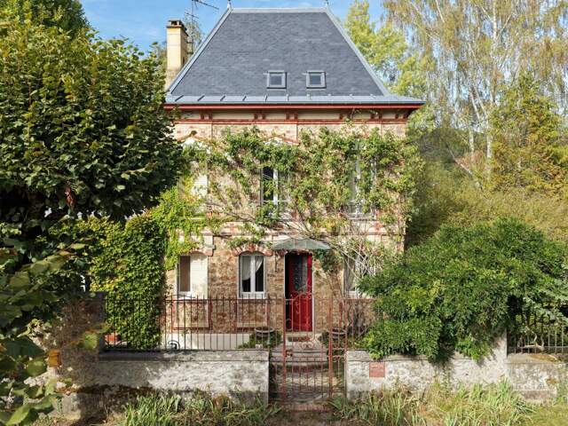 Maison à vendre 7 pièces SAINT REMY LES CHEVREUSE (78) — photo du bien