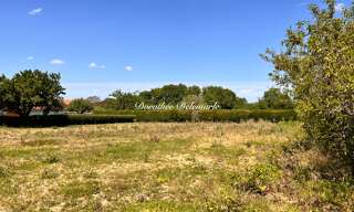 Terrain  1075 m² à vendre à Saint-Mard (17700)