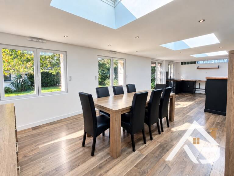 Maison individuelle 136 m² · Semi-plain-pied possible · Jardin & Piscine · Noyelles-sur-Selle — photo 1